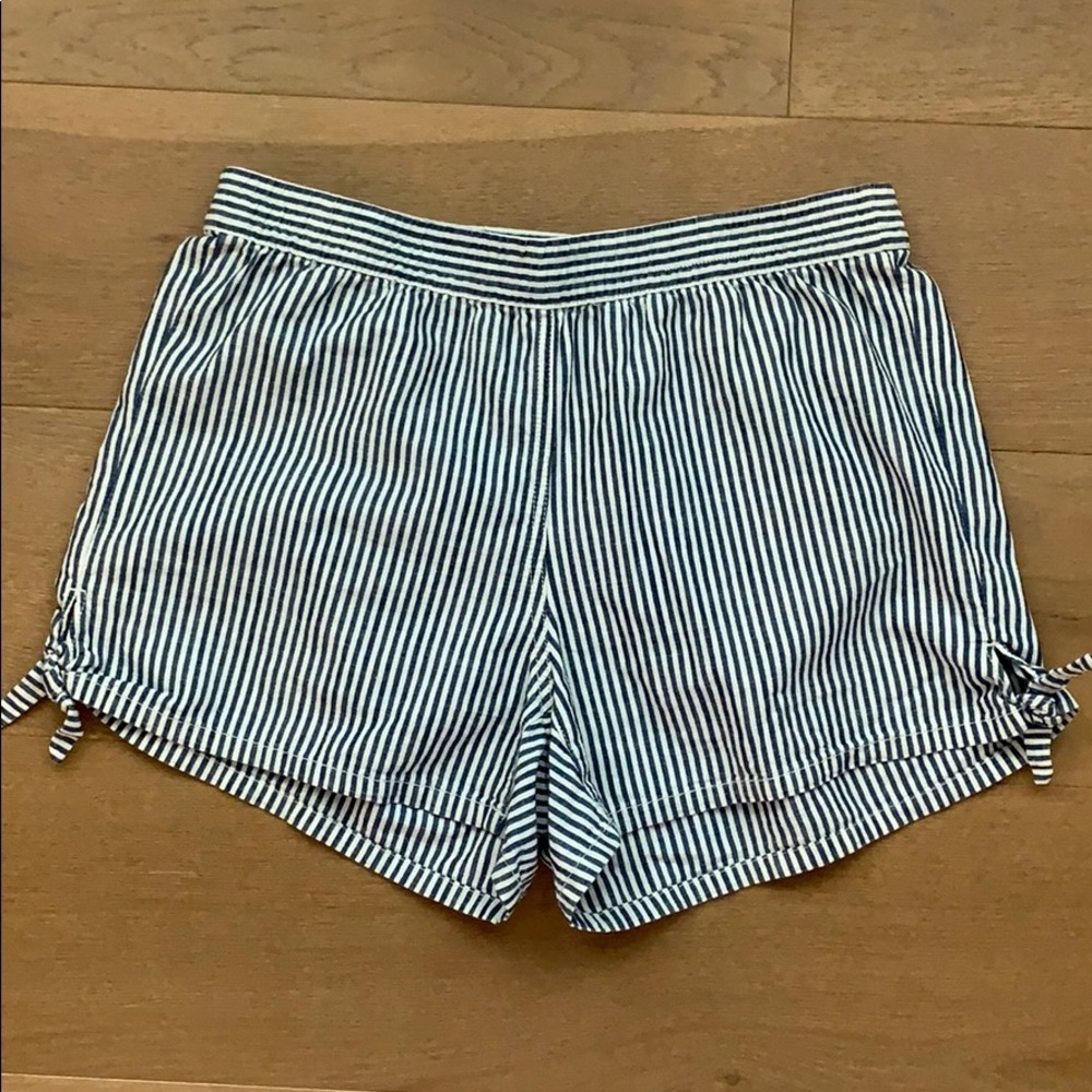 MADEWELL- Pull on short